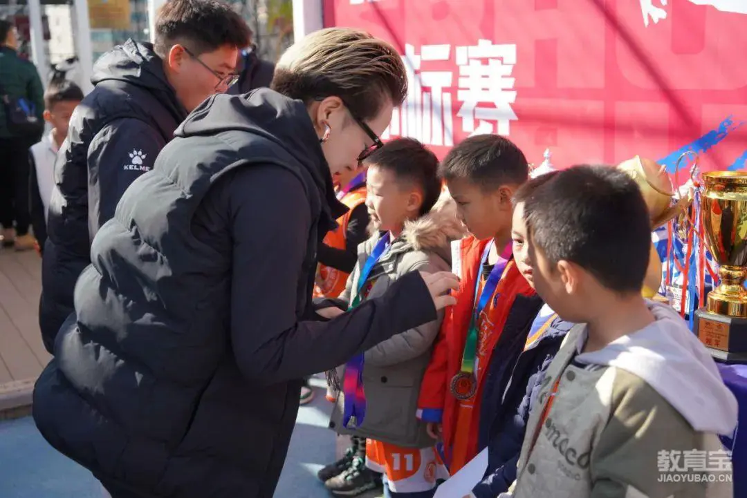 篮球青训营中的体能训练方案有哪些?_2